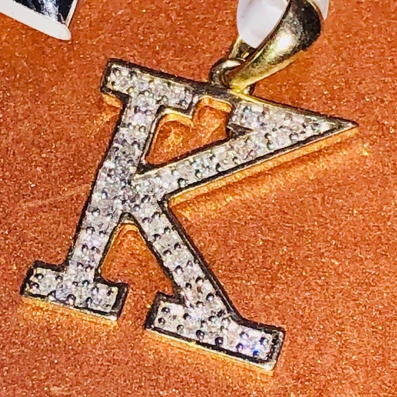 10k REAL gold REAL DIAMOND K initial pendant charm - Picture 10 of 12